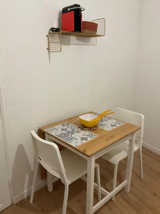 Appartement Hyper Centre Climatise ซาลง-เดอ-โพรวองซ์ ภายนอก รูปภาพ
